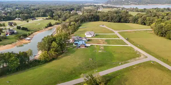Image 4: dji_fly_20250905_175540_0232_17571177377