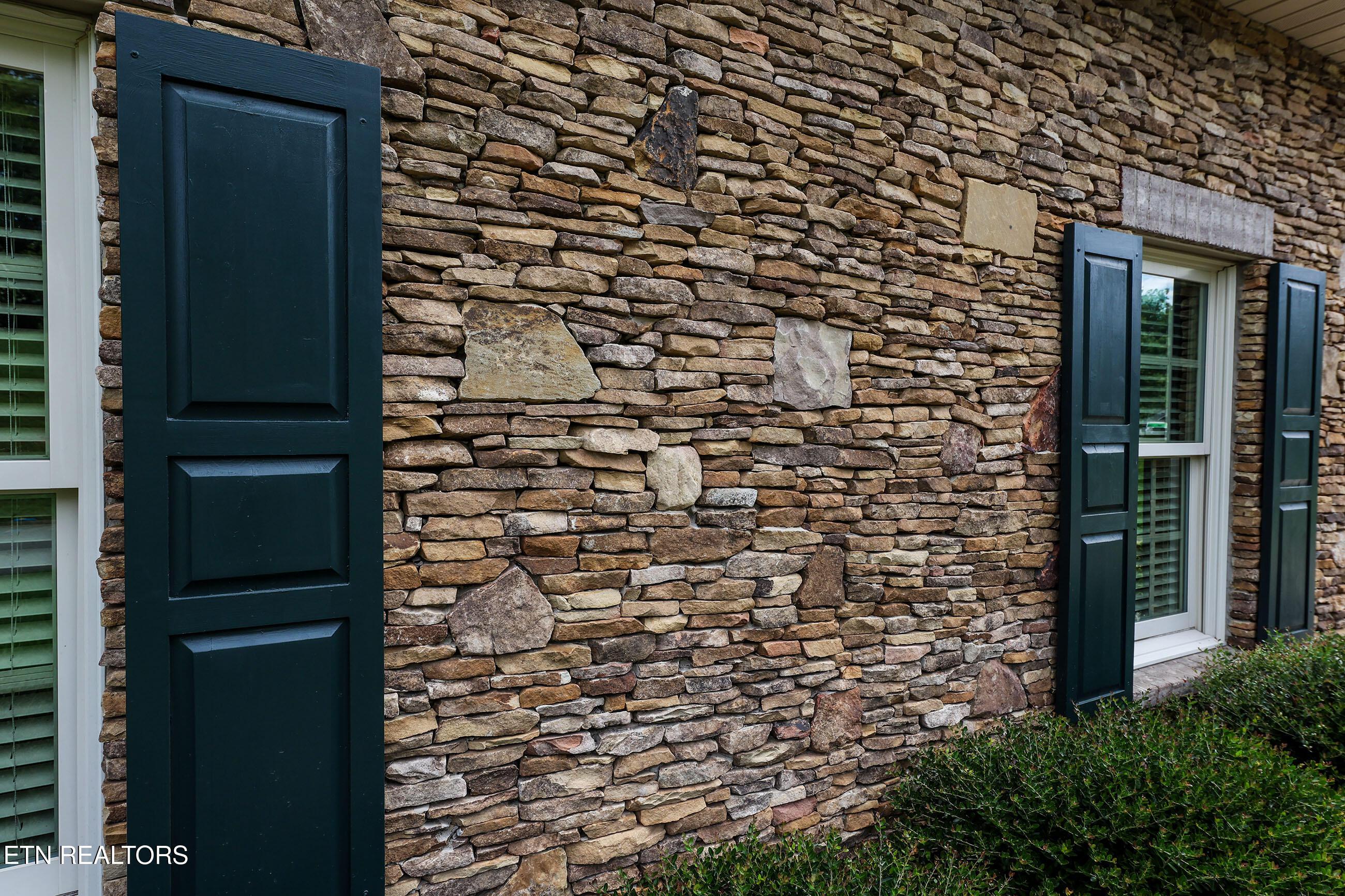 Image 4: 45r stone1