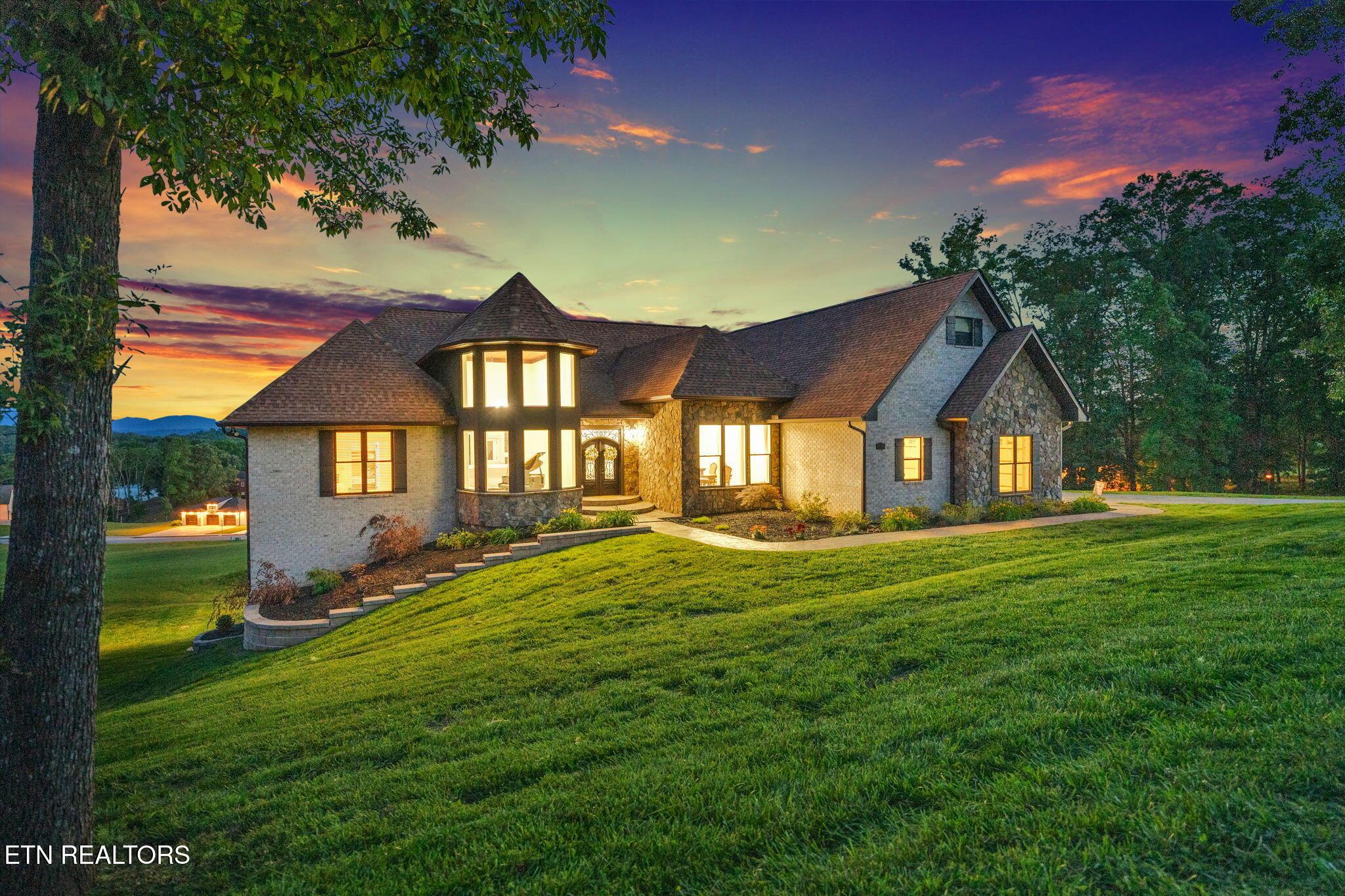 Image 3: 76-web-or-mls-DSC01279