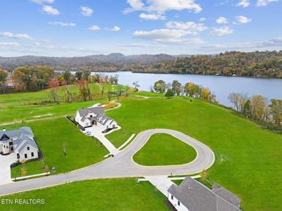 5275 Old Club Rd