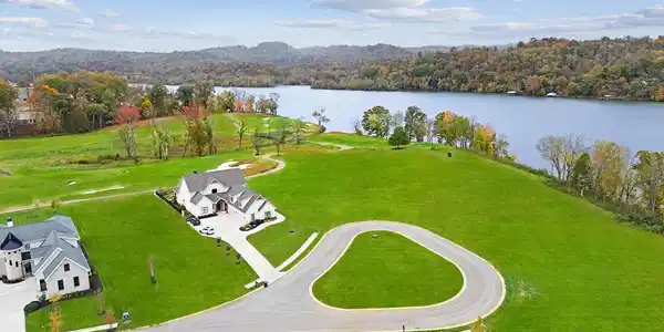 5275 Old Club Rd