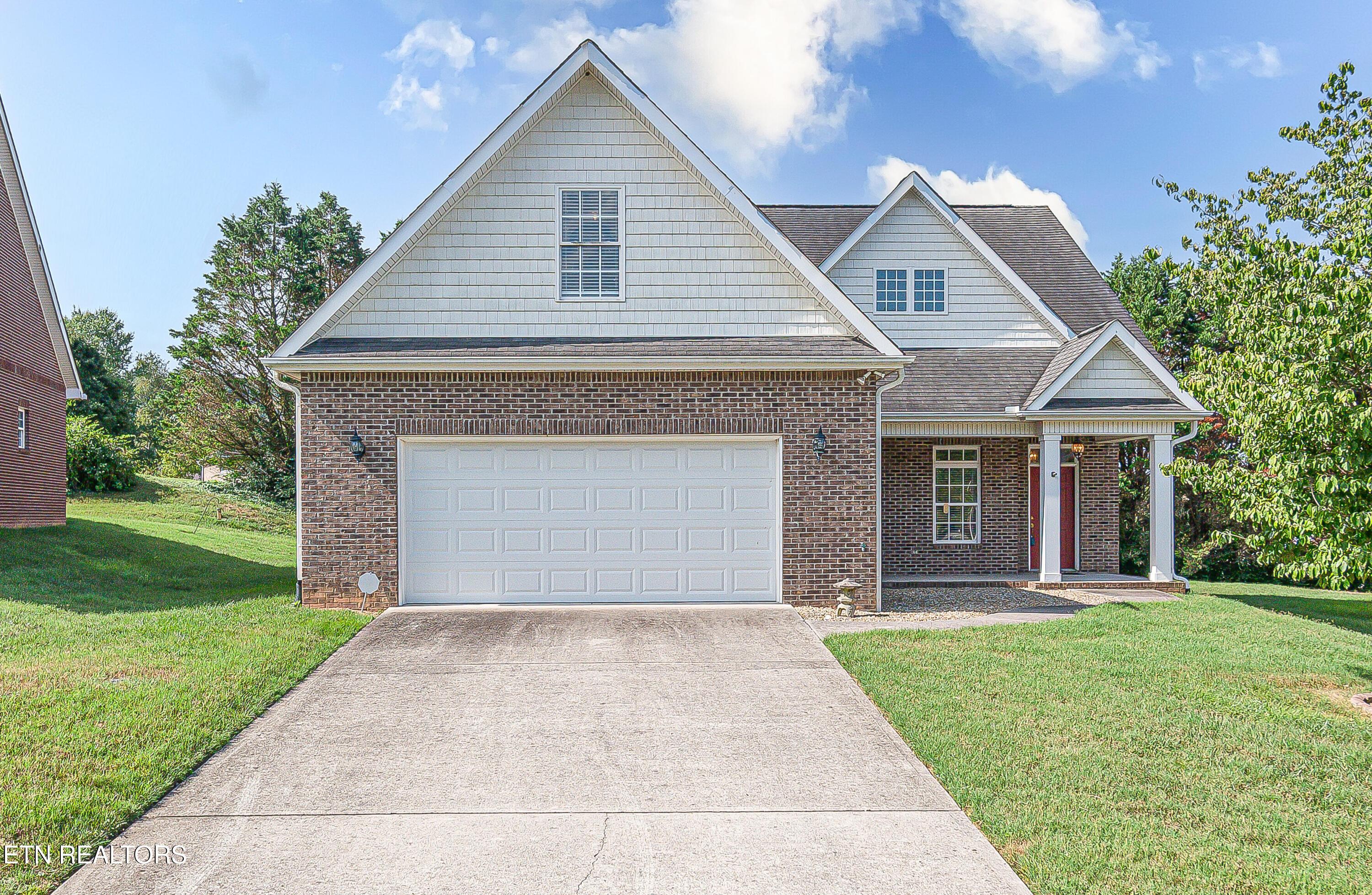 Image 1: 126 Waterston Way Clinton TN-print-020-0