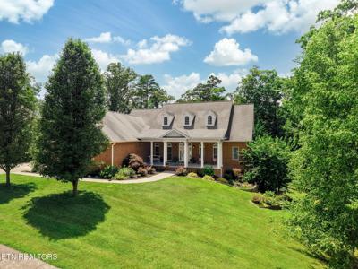 2201 Majestic Circle