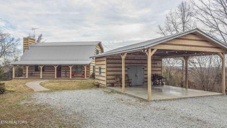 2740 Wildwood Rd
