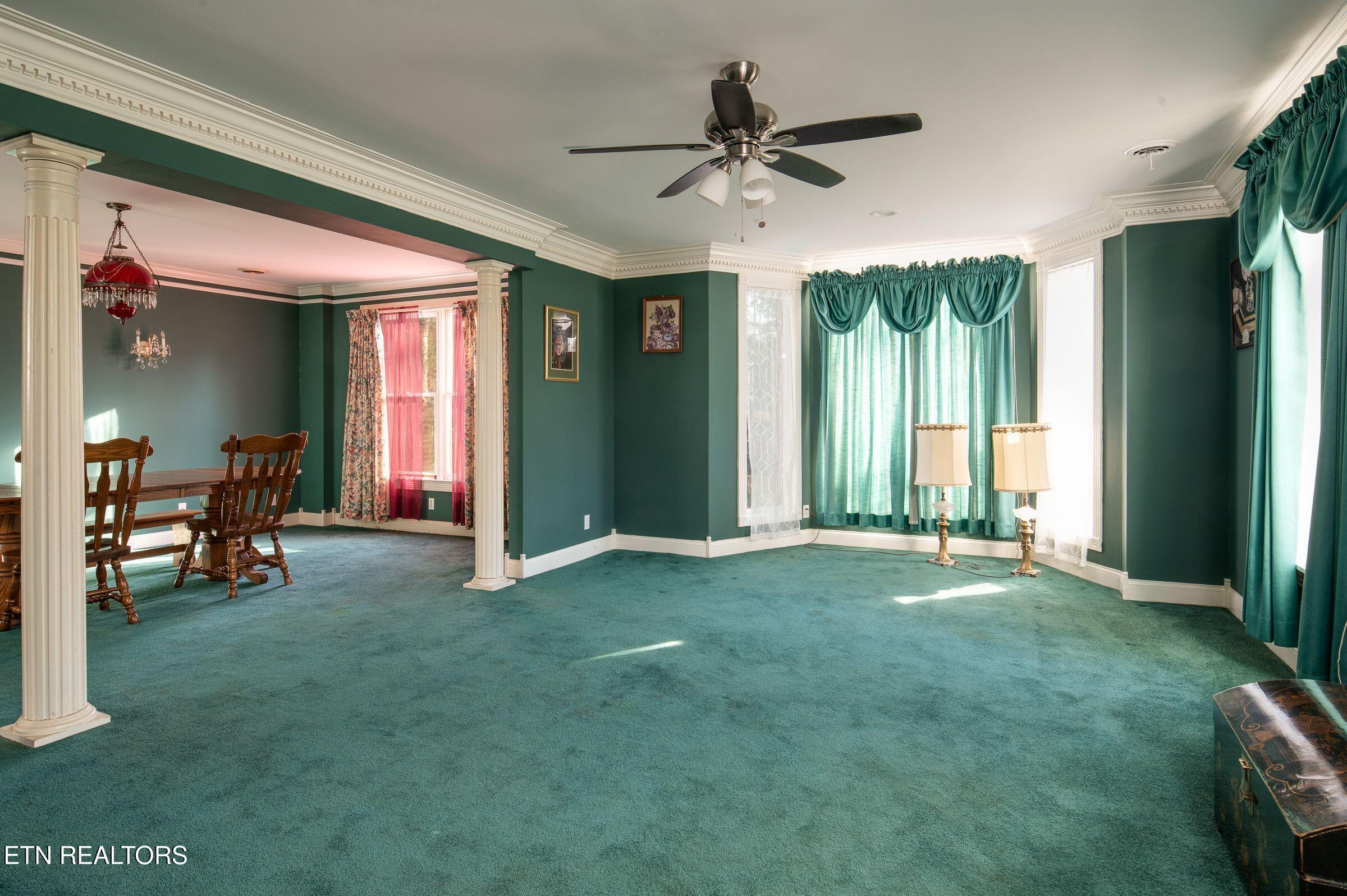 Image 3: Formal Living Room