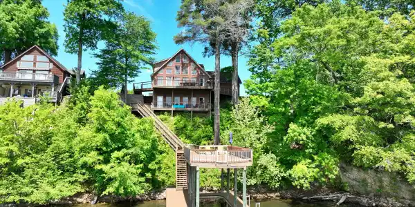 115 Dabbs Drive
