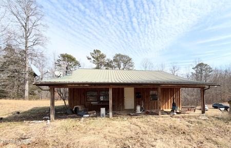 124 Sleepy Hollow Rd