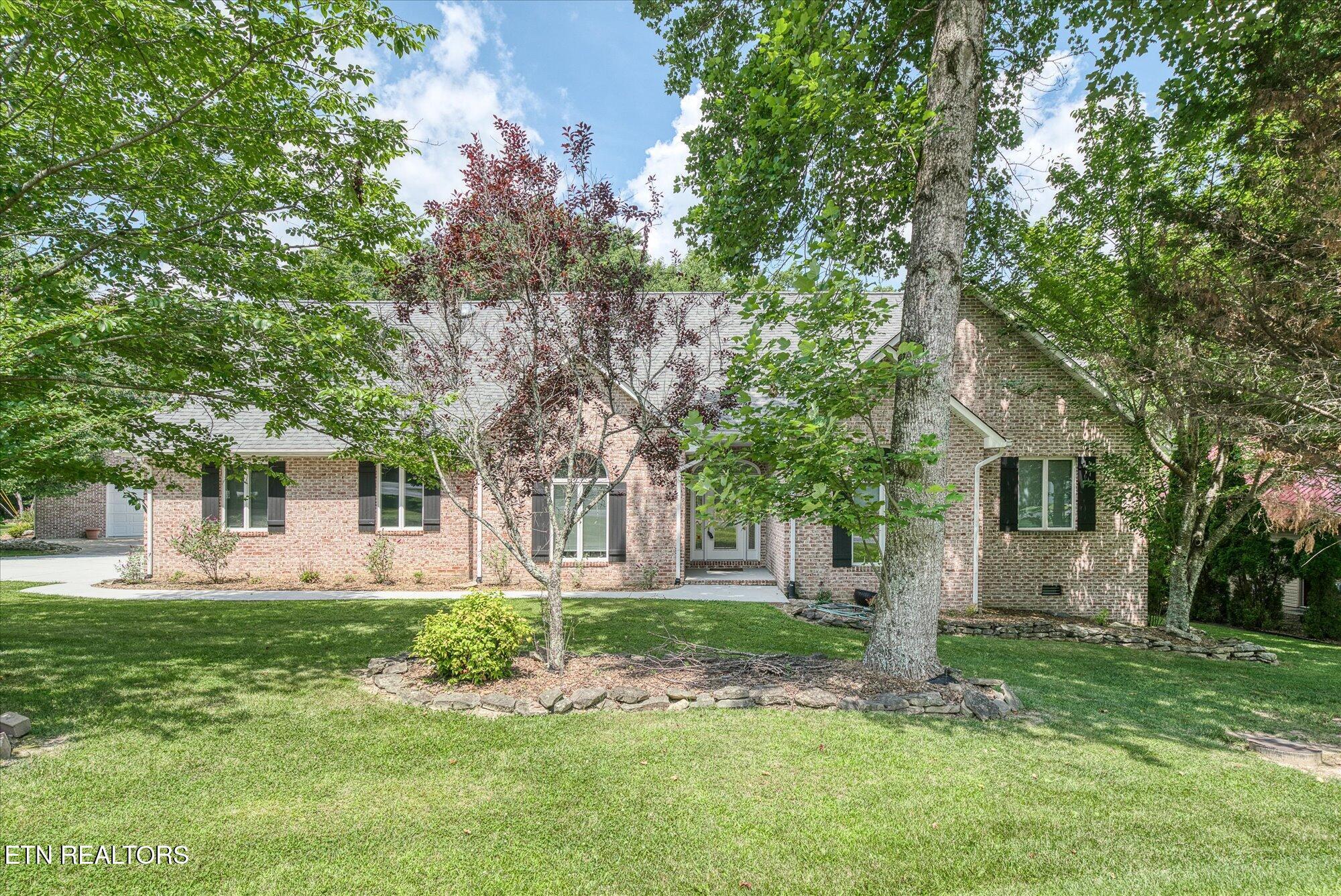 Image 1: 126 Markham Lane