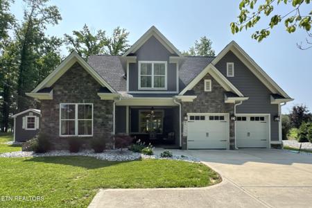 241 W Shore Drive