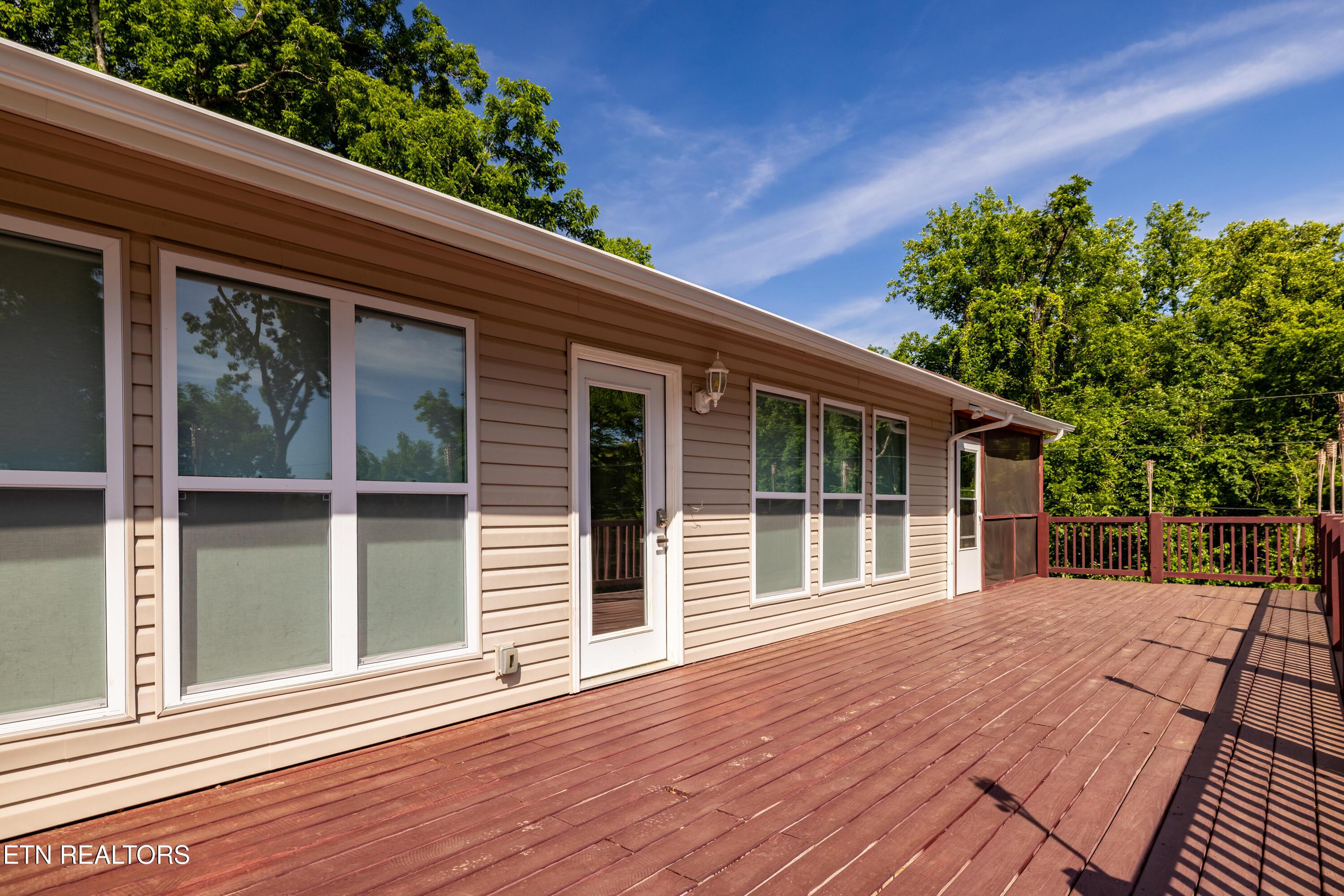 Image 2: 4431DeerRun-35