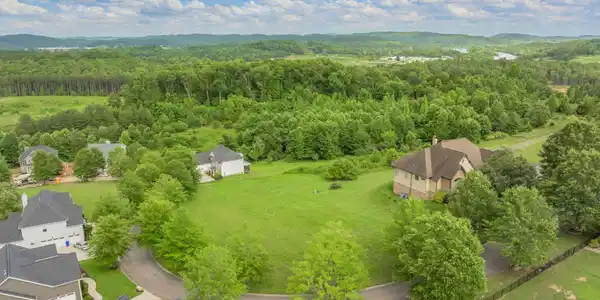 Image 3: 3-web-or-mls-134 Pineberry Street-3