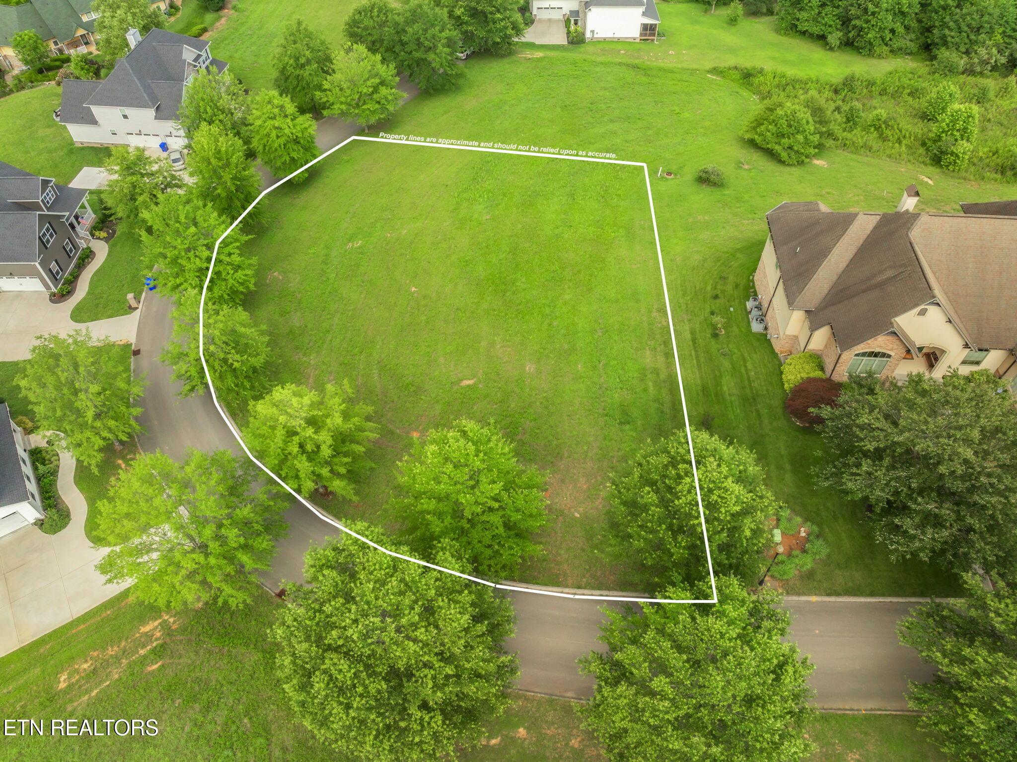 Image 4: 4-web-or-mls-134 Pineberry Street-4-1