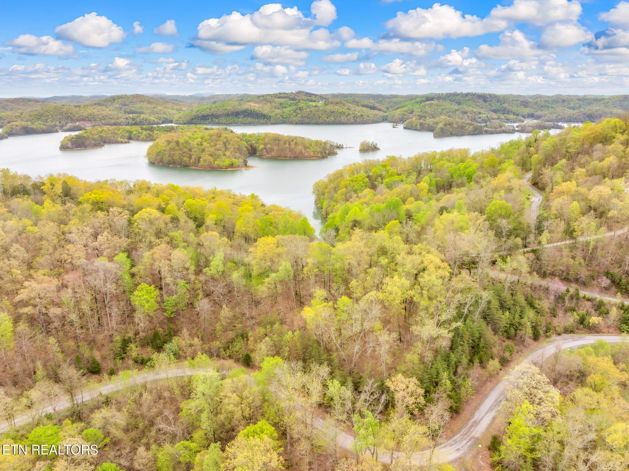 Image 2: 24-web-or-mls-736 Russell Brothers Road-