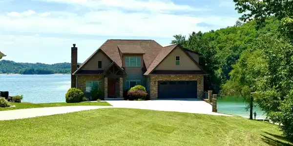 614 Watercrest Lane
