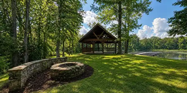 Image 2: Common Area