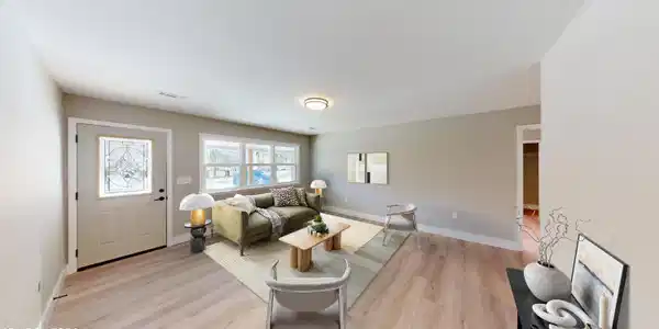 Image 3: 2.1- Staged Living