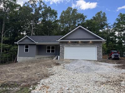 717 Oneida Lane