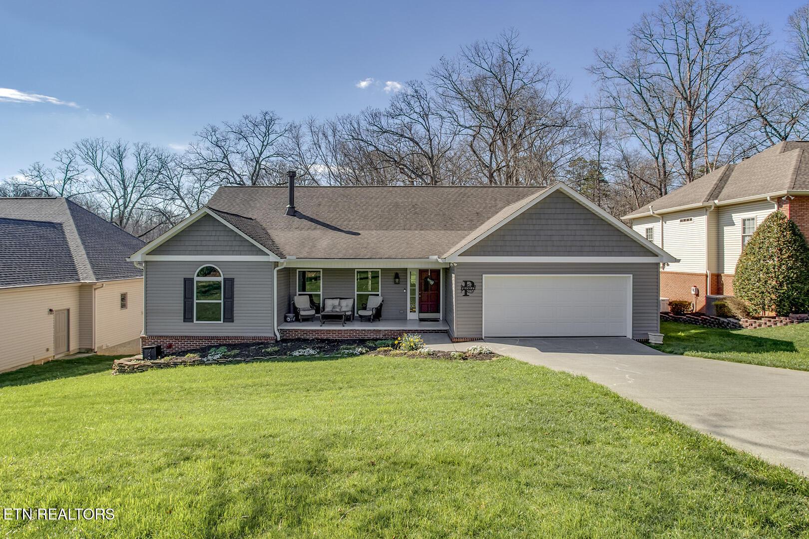 Image 1: 01_146 Daleyuhski Way_Front
