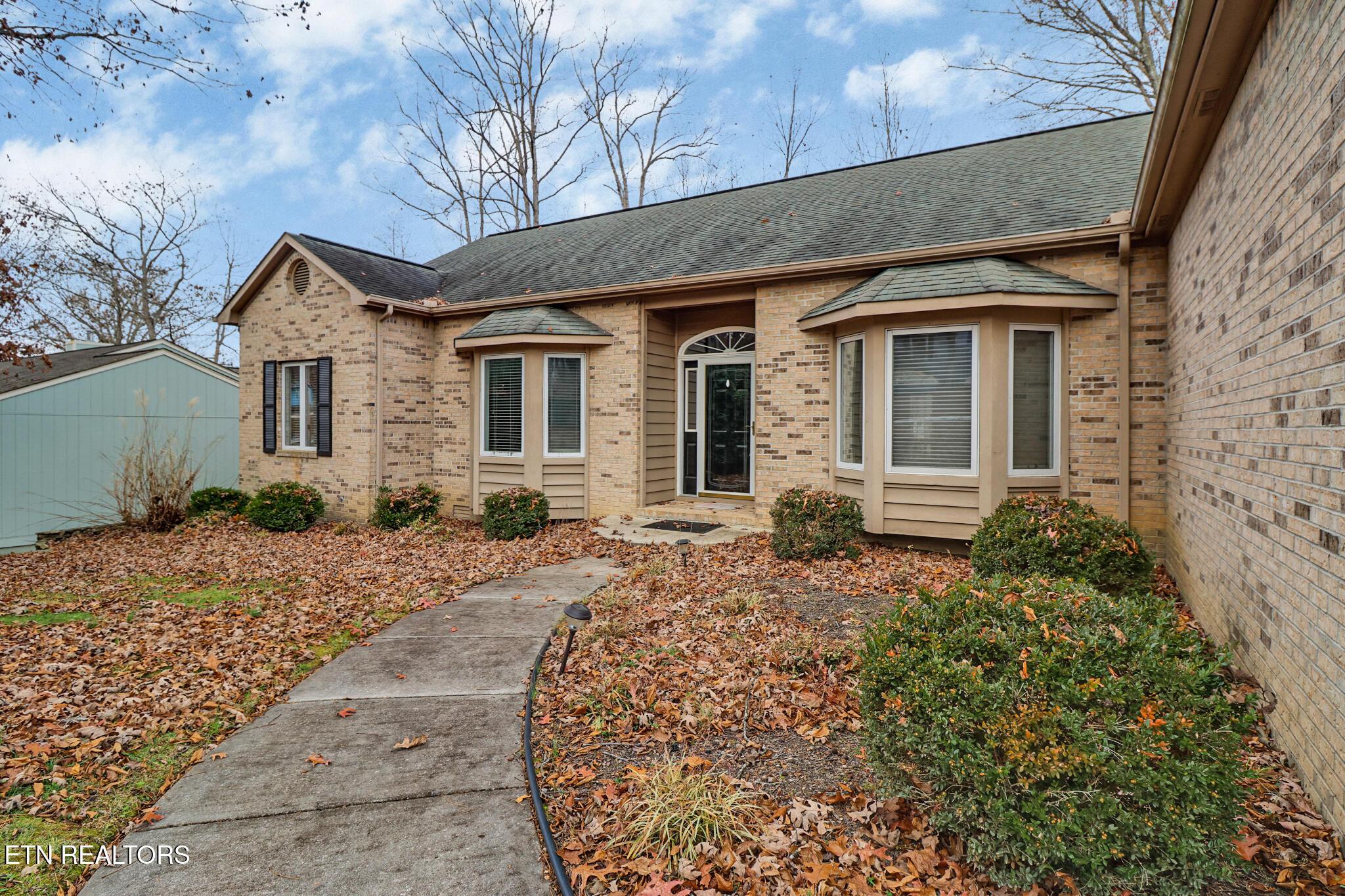 Image 3: if1a7865-if1a7869