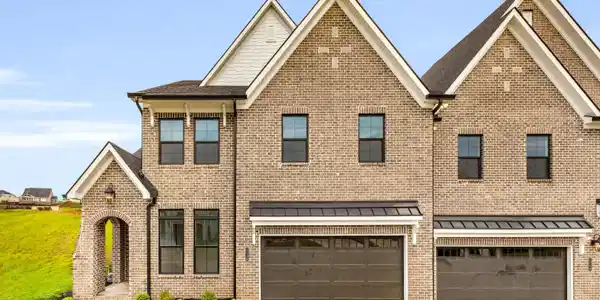 1136 Branch Hook Rd