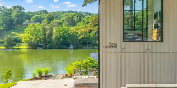 Image 4: 4-print-3594 Lakeland Drive-45