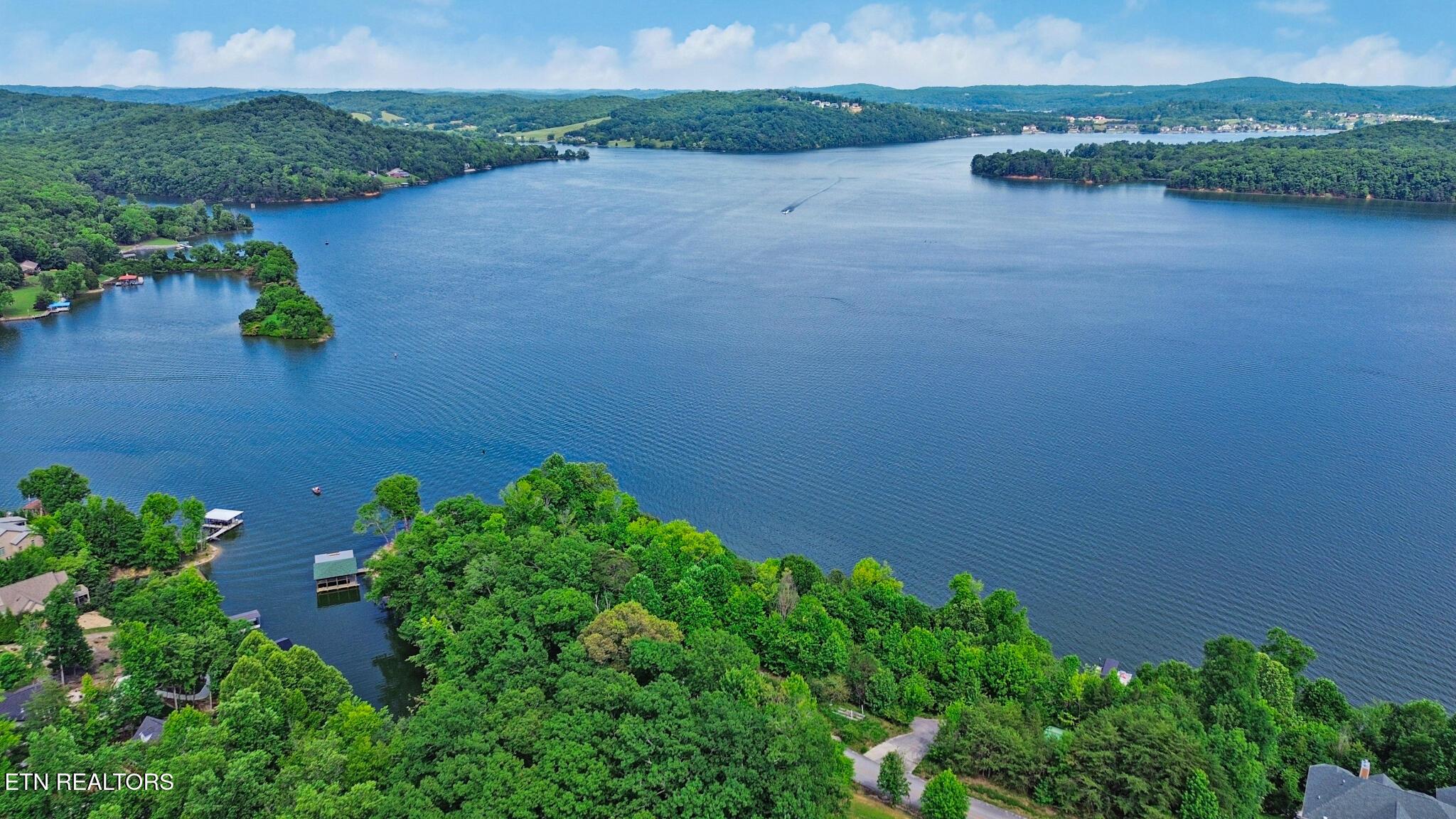 Image 4: dji_0888-dji_0890