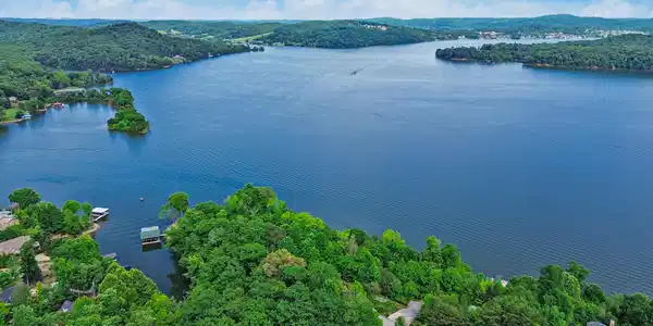 Image 4: dji_0888-dji_0890