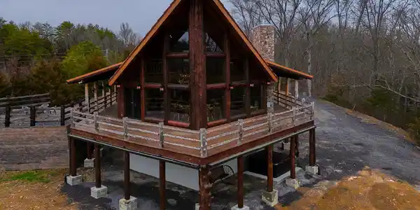 Image 2: 1410 Swannsylvania Rd Dandridge, TN 7