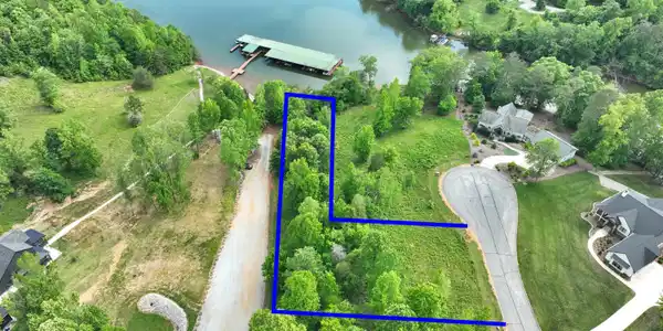 Image 2: DJI_0580