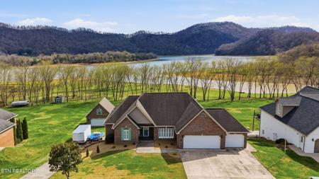 226 Misty View Circle