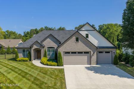 212 Oologila Place