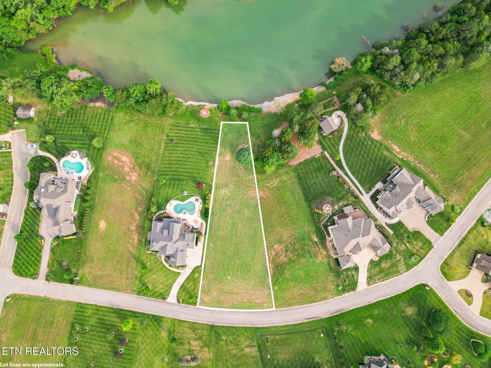 Image 4: 4-web-or-mls-008--FULL
