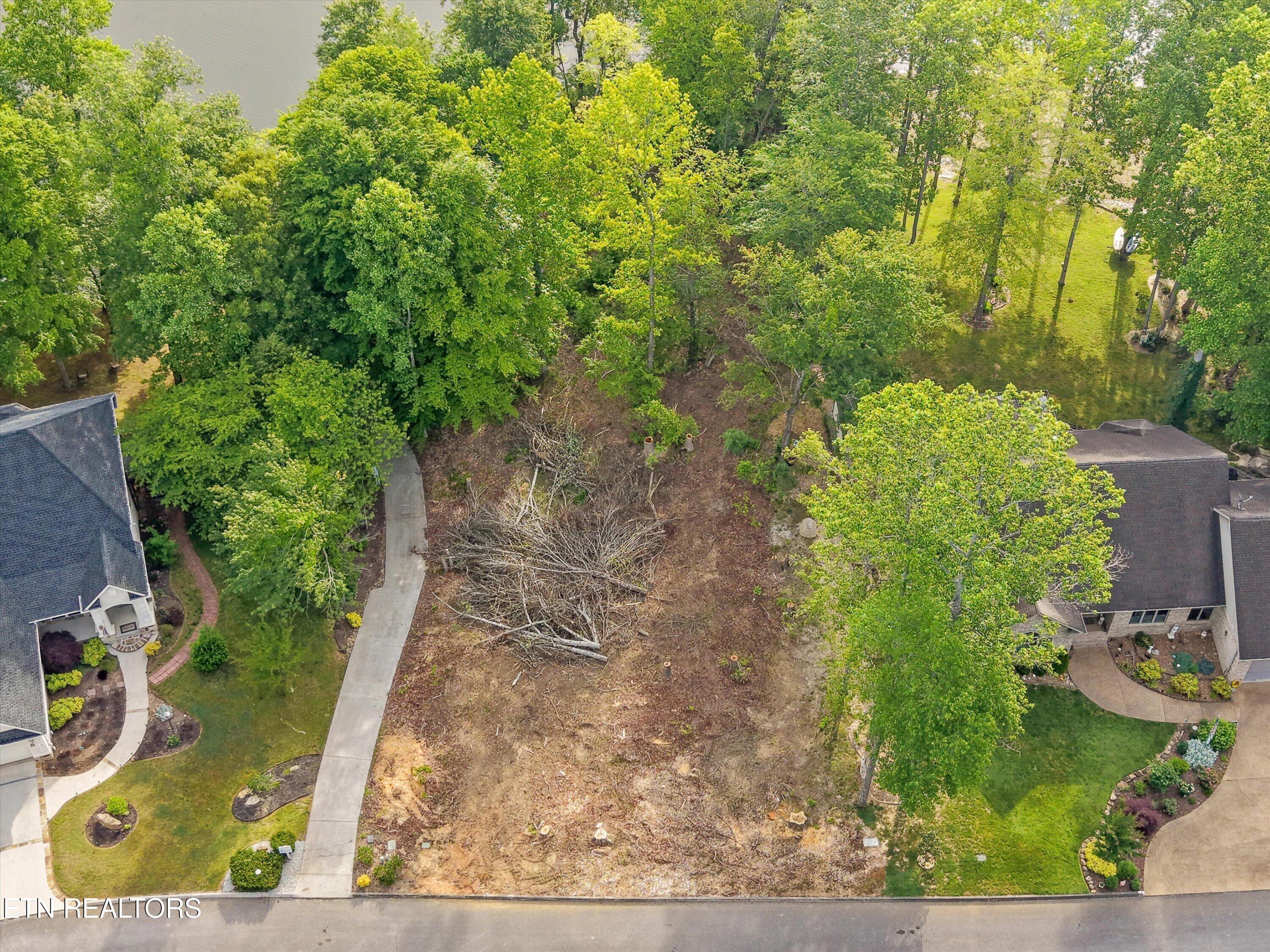 Image 3: 03-117 Osprey Drive03
