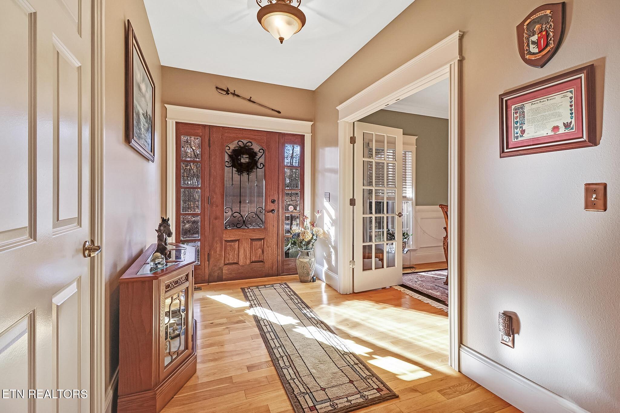 Image 4: GRAND FIRST IMPRESSION