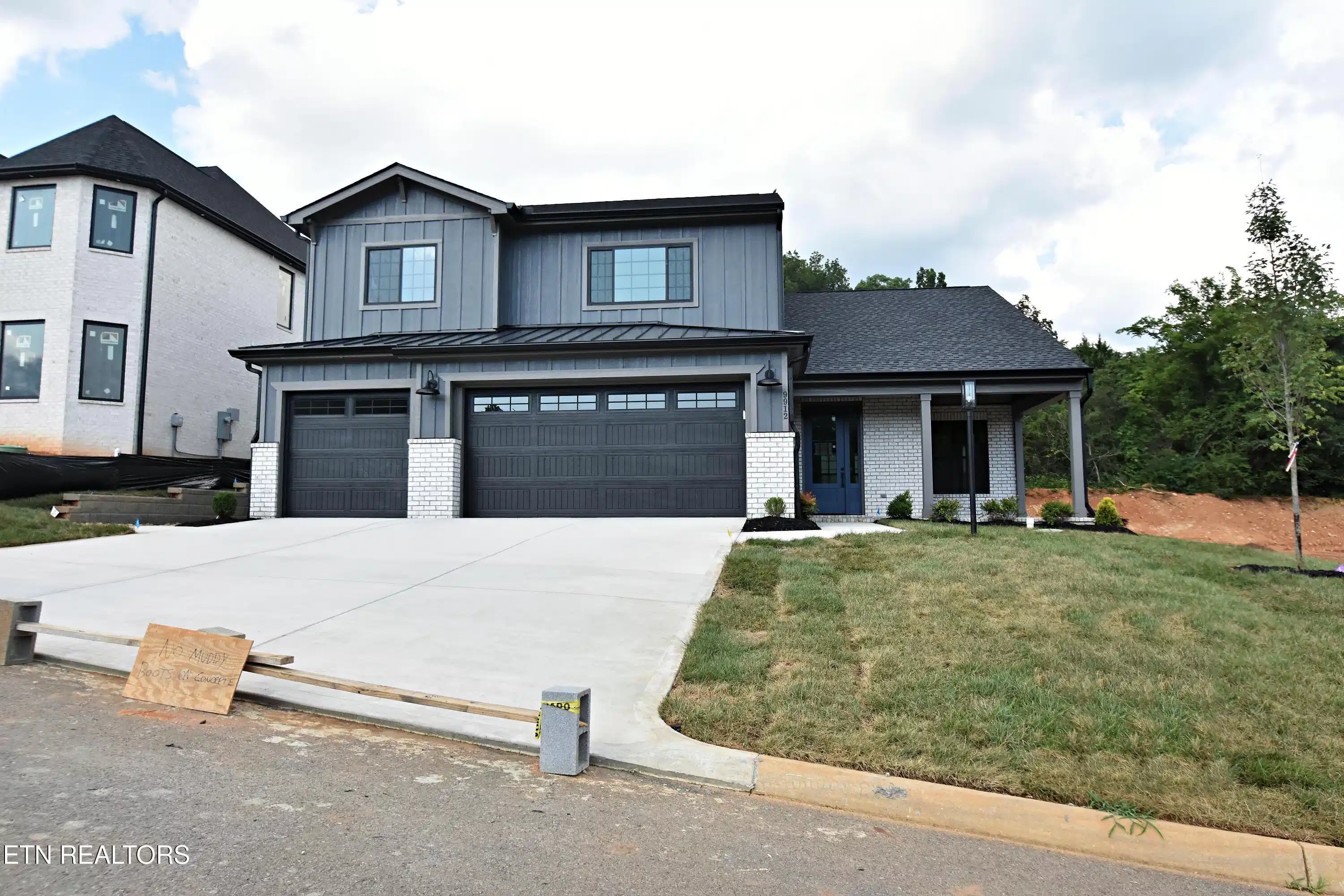 Image 1: 9912 Alani Hill Way