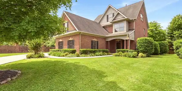 1201 Bentley Park Lane