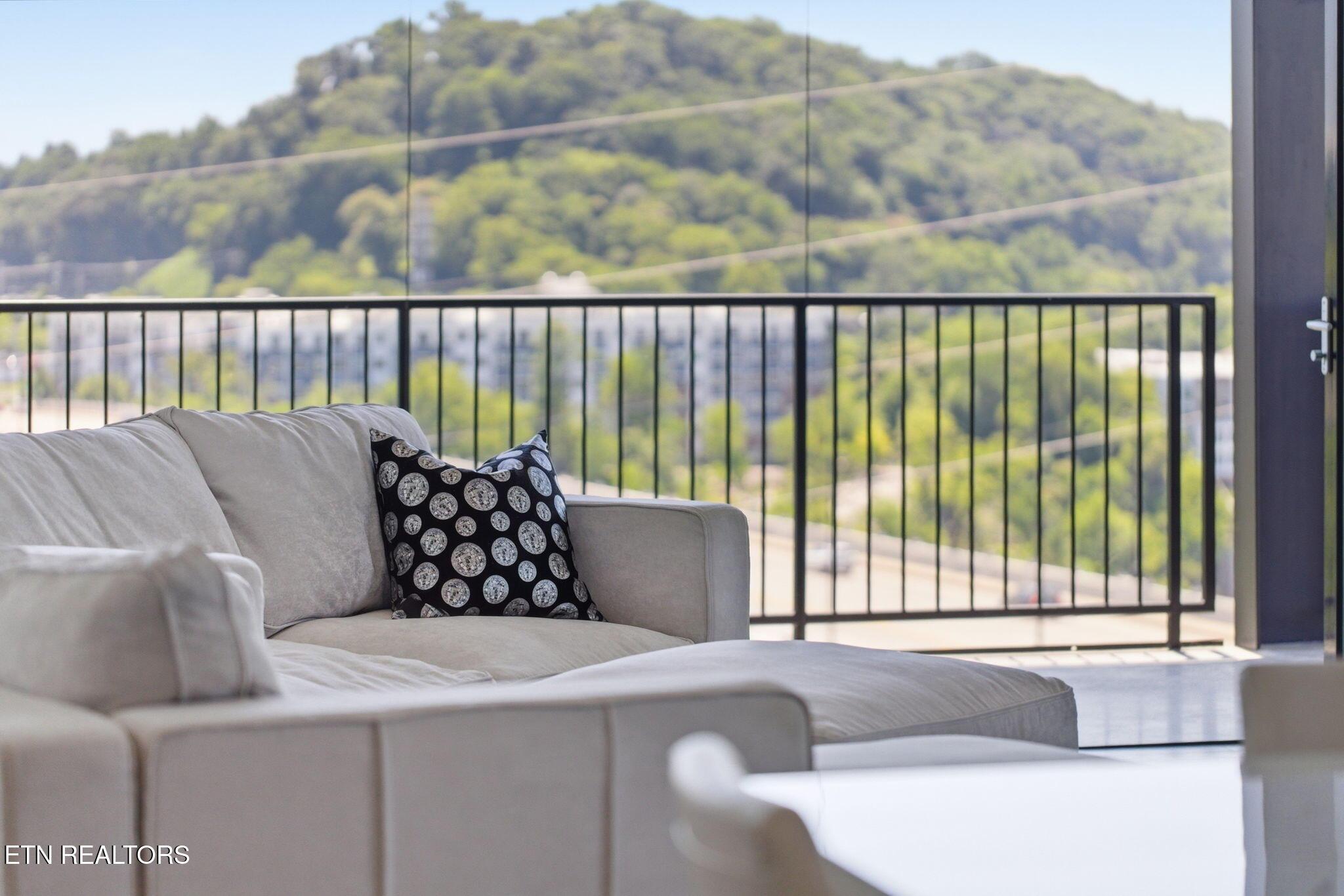 Image 3: Balcony Views