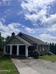 3033 Louisville Rd