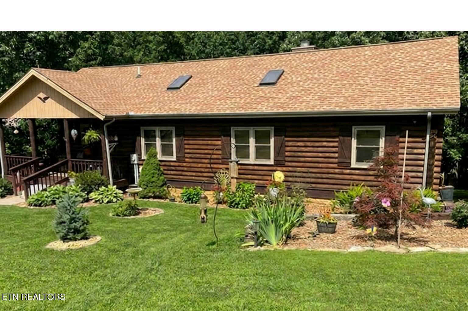Image 1: Front of Home