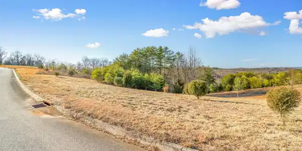 Image 4: 24-web-or-mls-Lot 33 Melea Lane