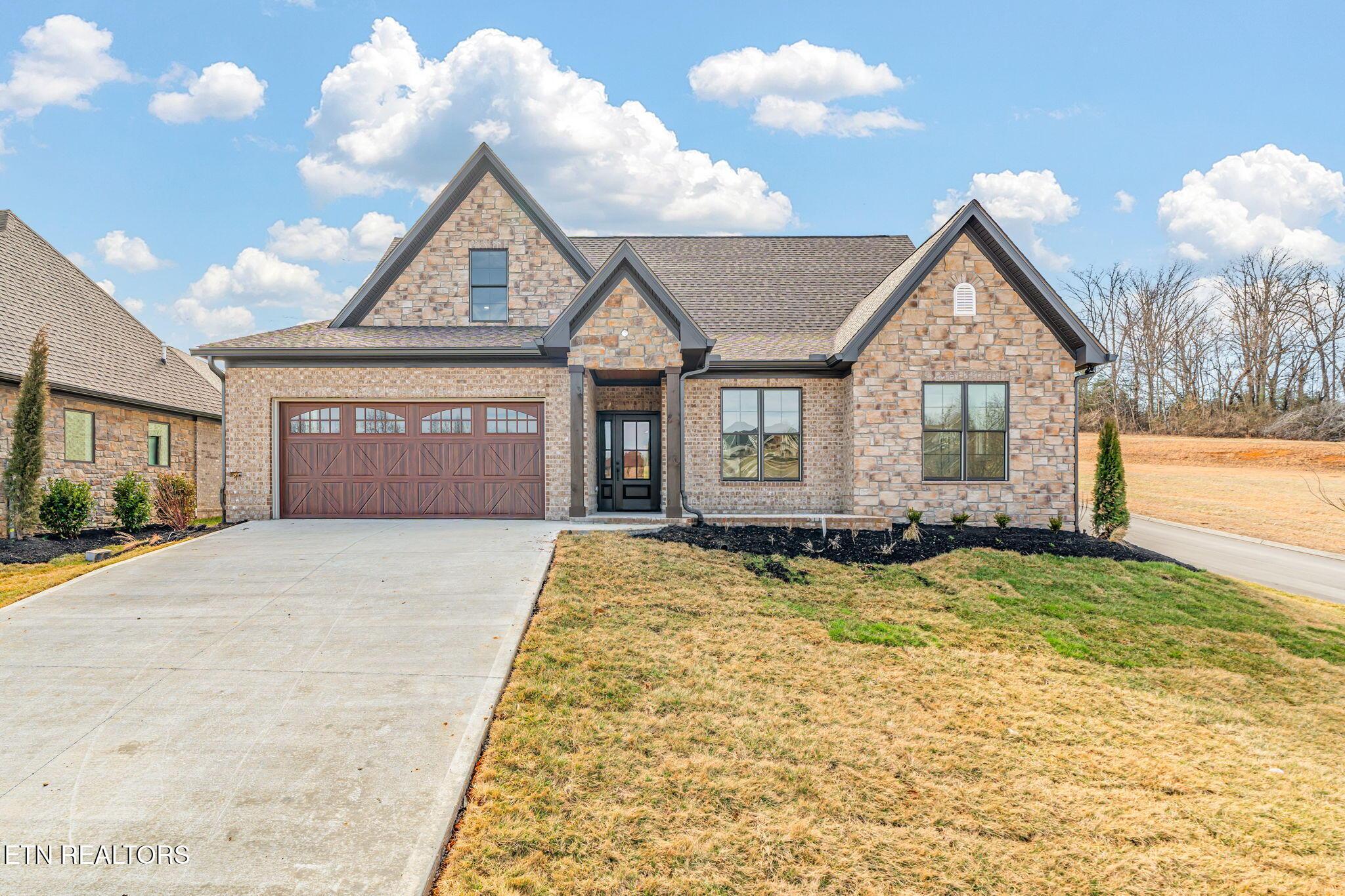 Image 1: 1-web-or-mls-206 Goldcrest Drive-2