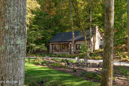 9214 Tedford Lane