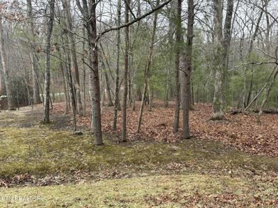 30 Clason Point