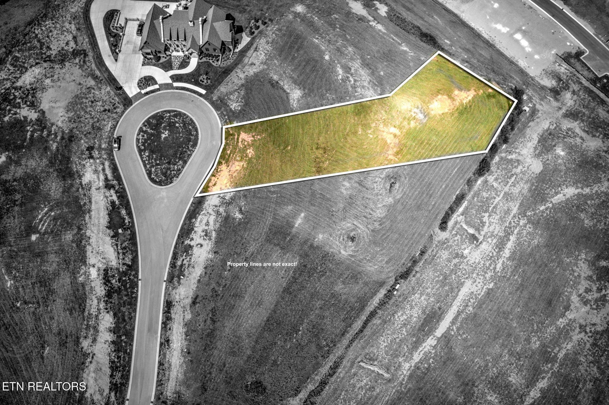Image 4: 4-web-or-mls-DJI_0082_3_4