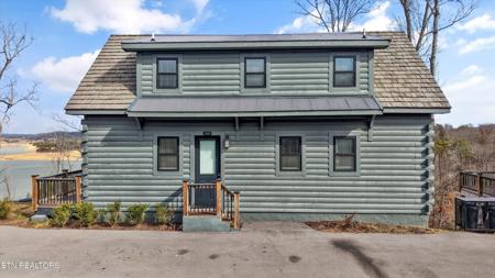 1367 Lake Haven Way