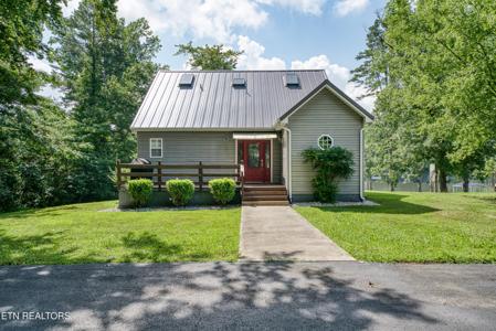 109 Starboard Court