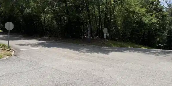Point Harbour Drive