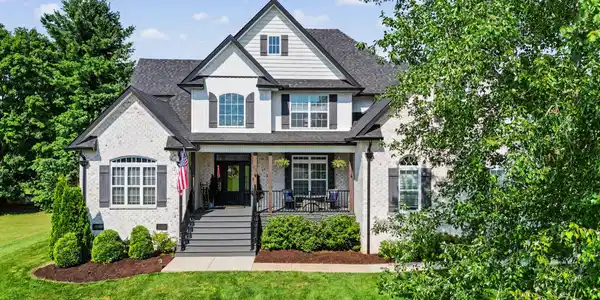 3806 Admirality Lane