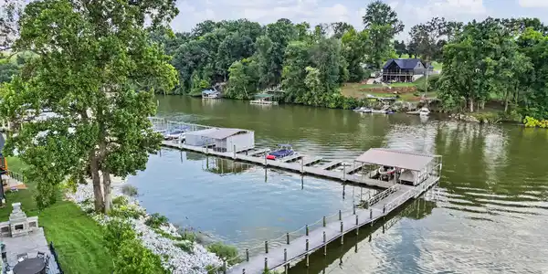 Image 2: Community Dock