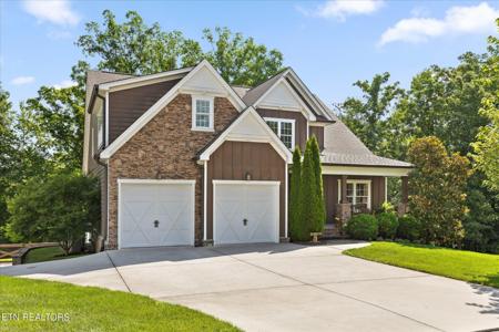 697 Sugar Leaf Lane